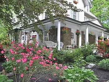 Wayne Bed & Breakfast Inn (Adults Only) Dış mekan fotoğraf